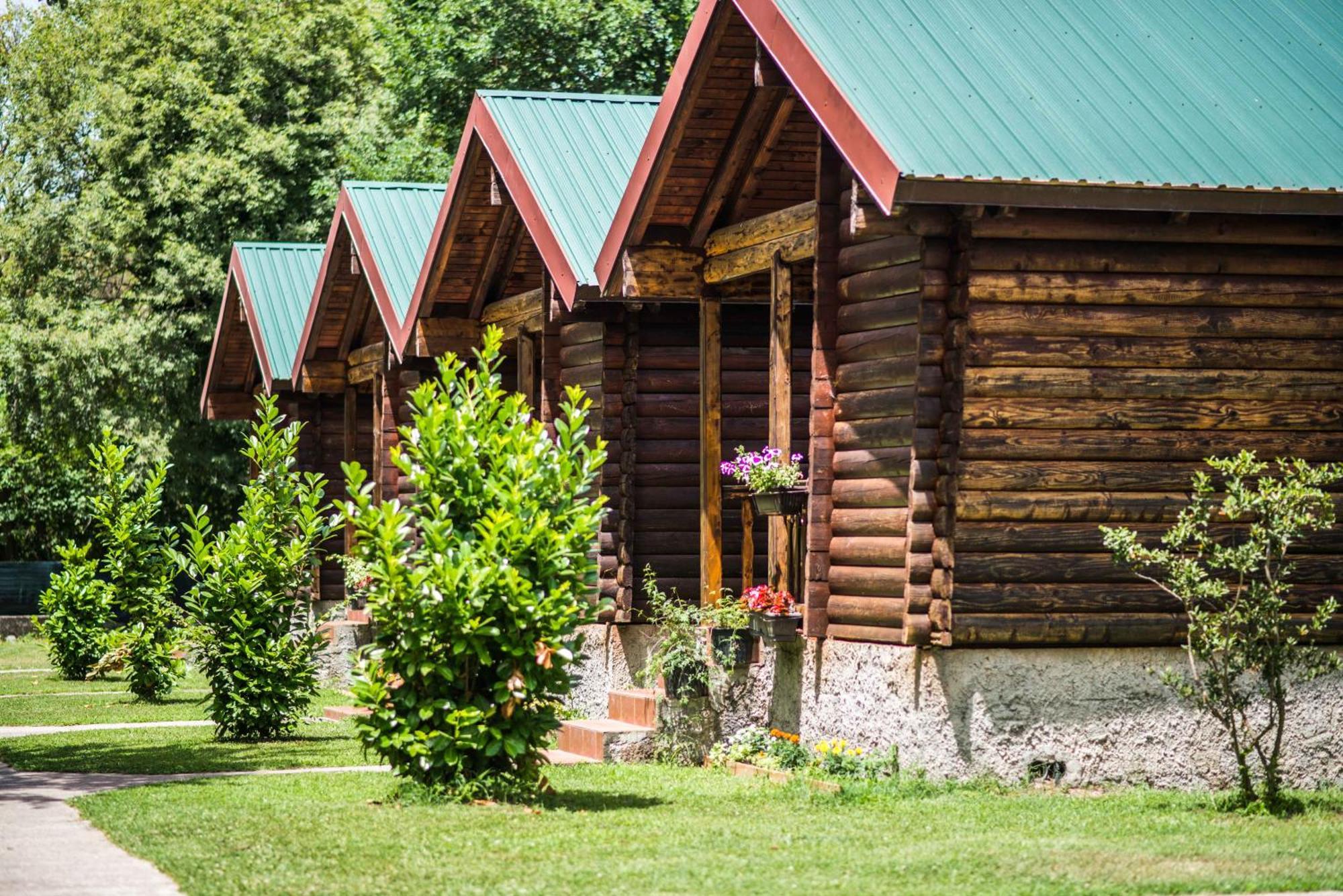 Wooden Village Resort Ponari Exterior photo