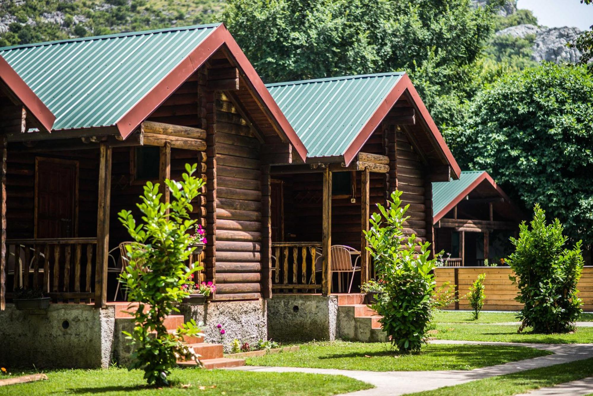 Wooden Village Resort Ponari Exterior photo
