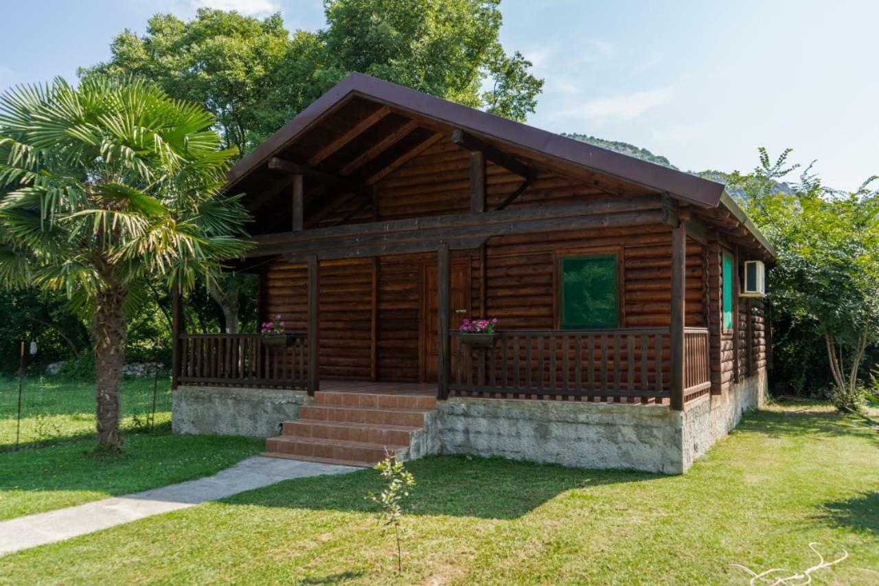 Wooden Village Resort Ponari Exterior photo